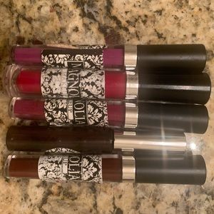 Magnolia Make Up Matte Lipsticks
